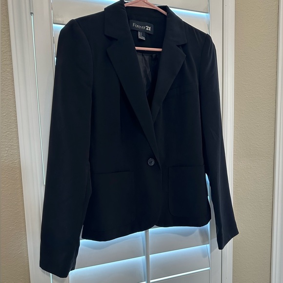 Forever 21 Black Blazer Size Small - Picture 1 of 7